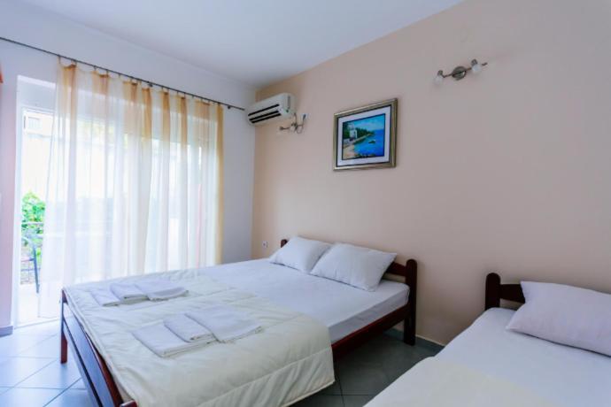 Apartments Solemar2 Сутоморе Екстериор снимка